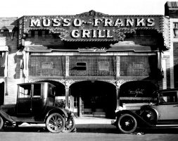 Musso & Franks Grill 1927